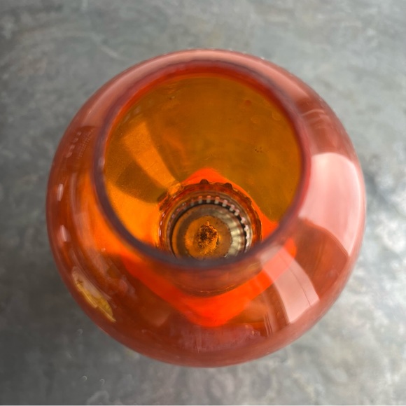 Orange painted glass oil lamp with mirrors - Picture 7 of 17